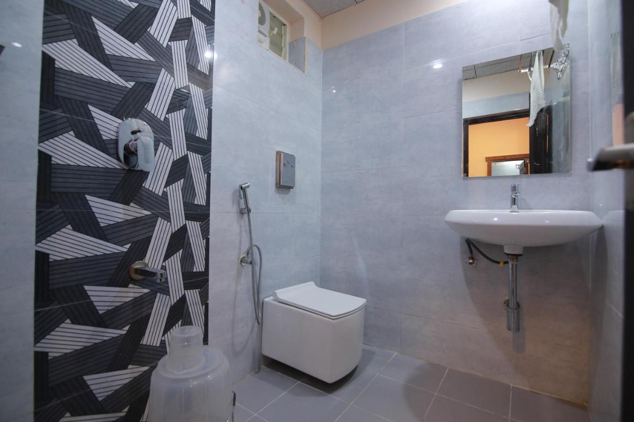 Hotel Apple Suites バンガロール エクステリア 写真