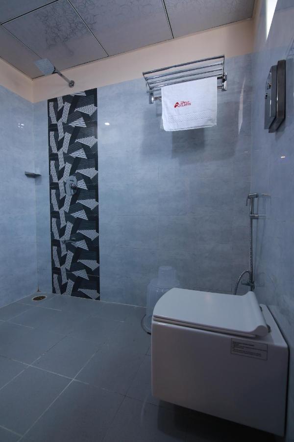 Hotel Apple Suites バンガロール エクステリア 写真